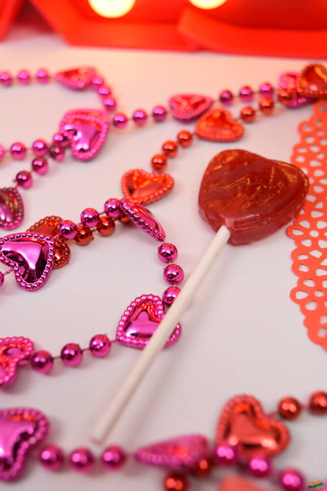organic-valentines-day-lollipop
